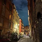 Colosseum Studio Flat