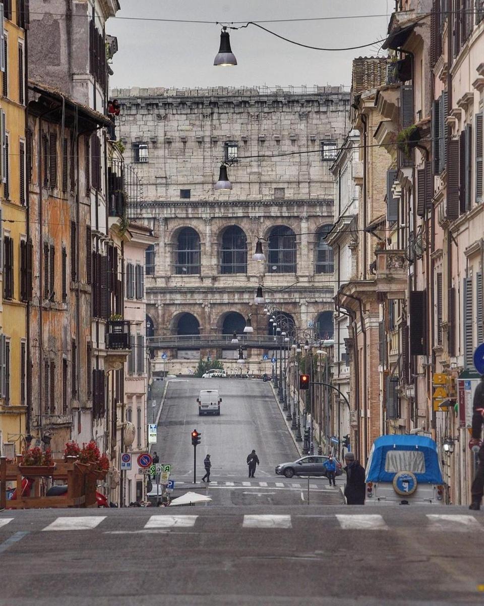 Colosseum Flat Rome